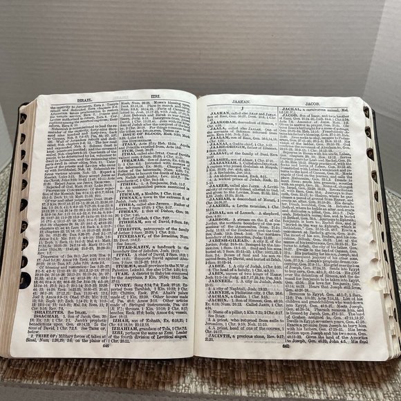 Nave's Topical Bible: A Digest of the Holy Scriptures 1962 Thumb Indexed - Picture 10 of 12